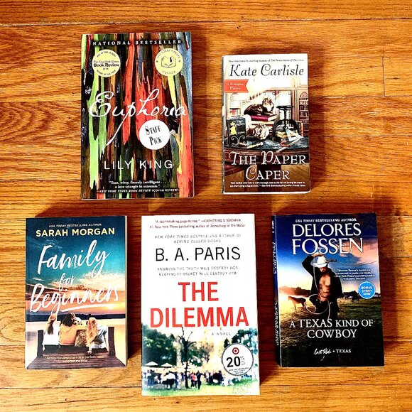 various Other - 5pc Mixed Genre Novel Set